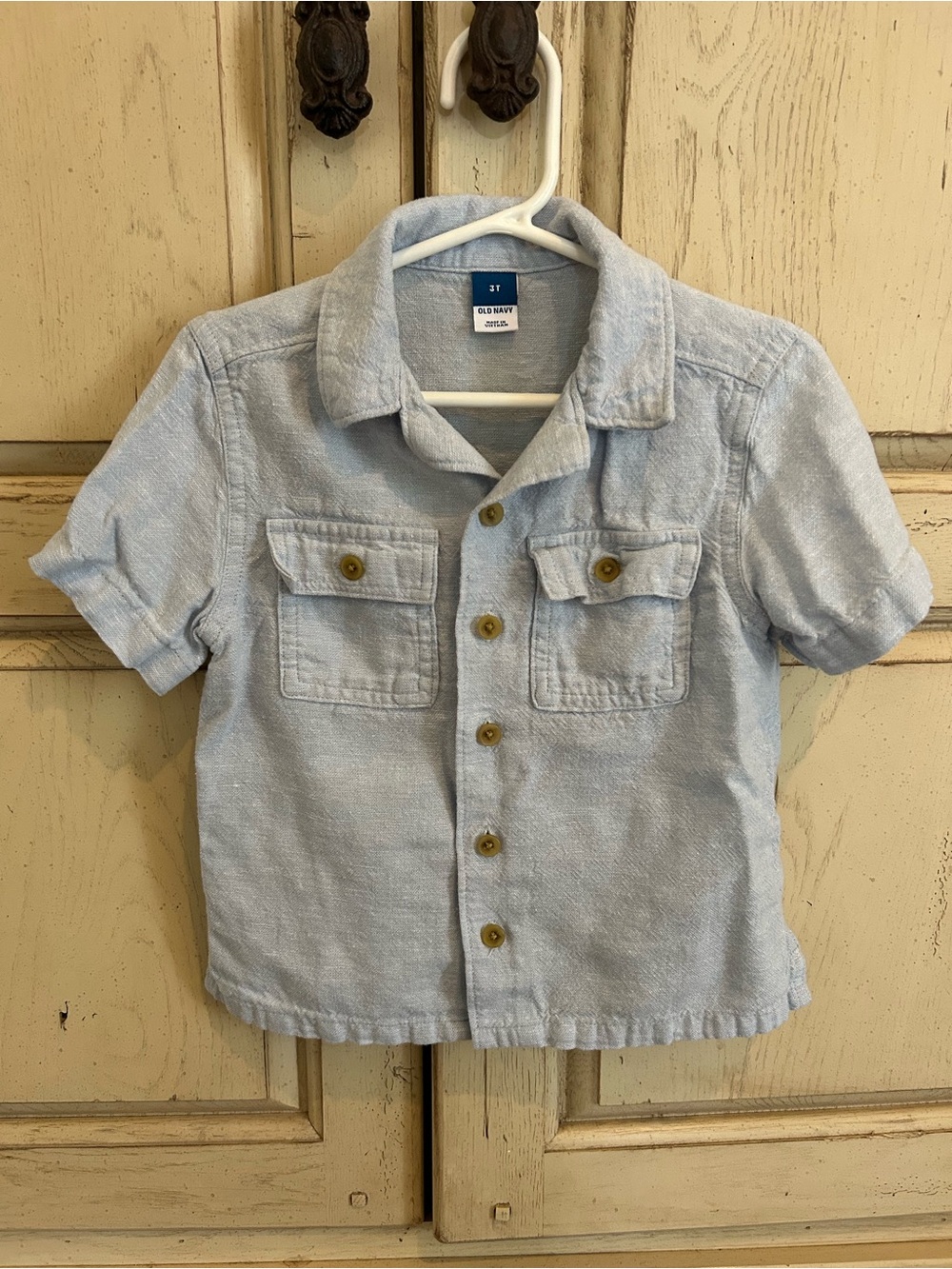 Old Navy Pale Blue Short Sleeve Button-Front Shirt
